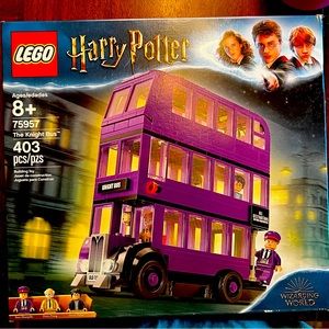 BRAND NEW! Harry Potter Bus LEGO set!